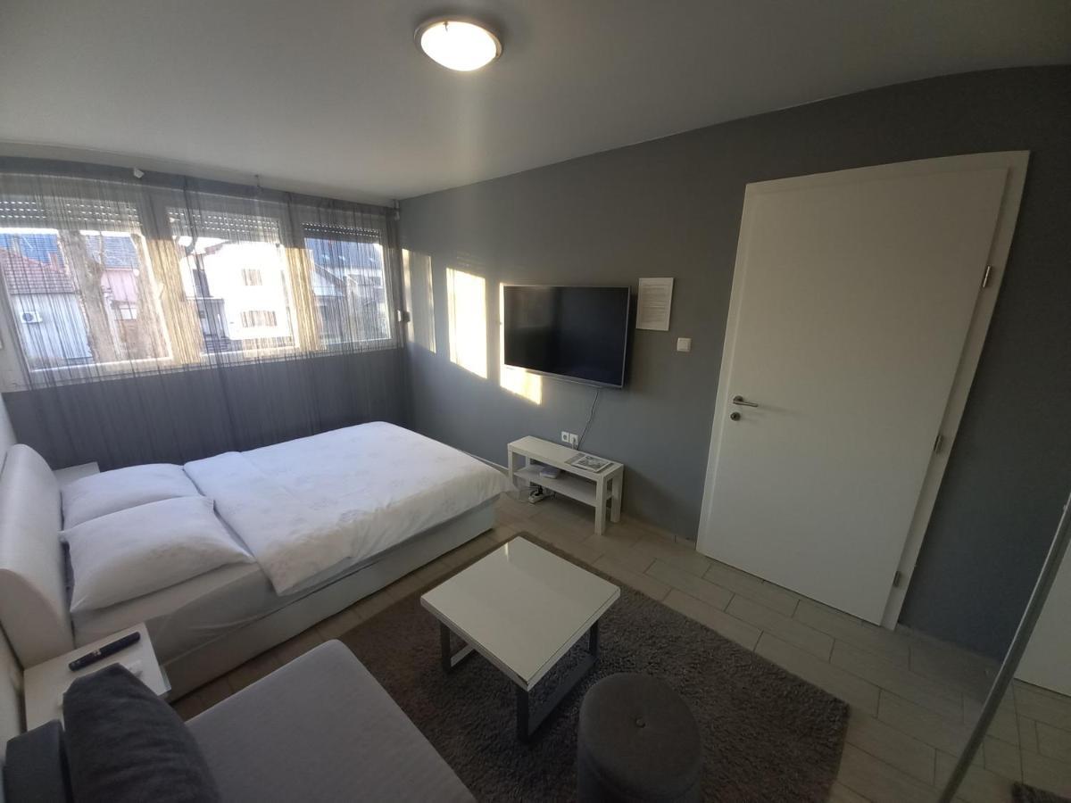 Apartment Sven Винковци Екстериор снимка