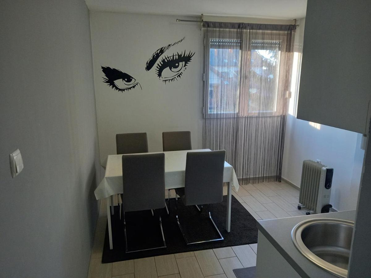 Apartment Sven Винковци Екстериор снимка