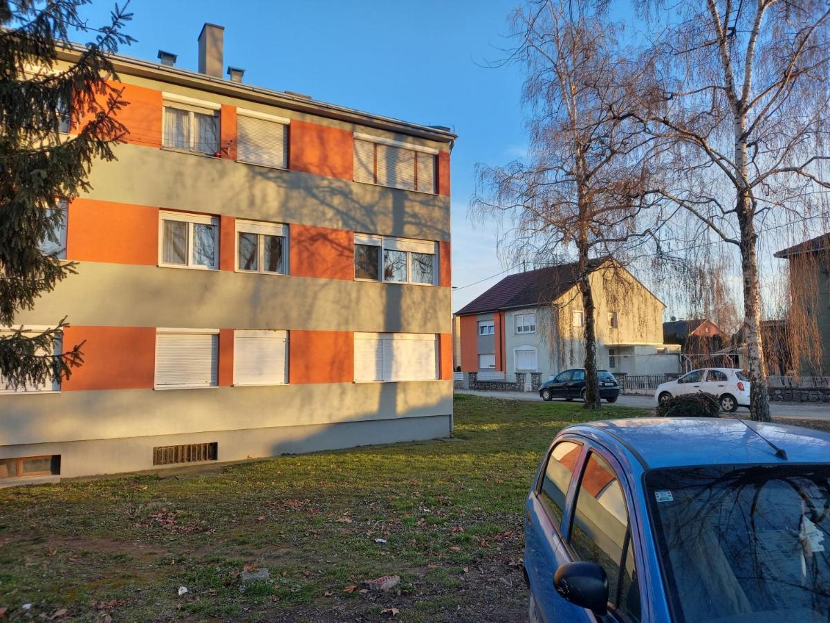 Apartment Sven Винковци Екстериор снимка